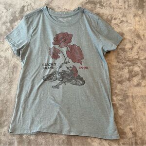 Lucky women’s brand blue floral rose print t-shirt size medium